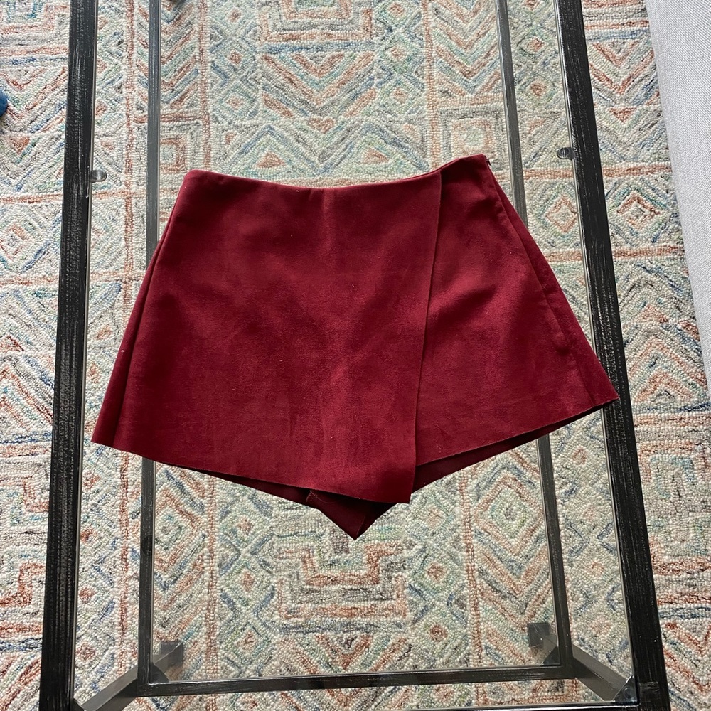 Dress Forum faux suede high waist skirt shorts